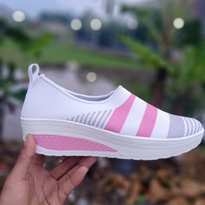 Sepatu Slip On Viblu F88 Zebra - Putih 3