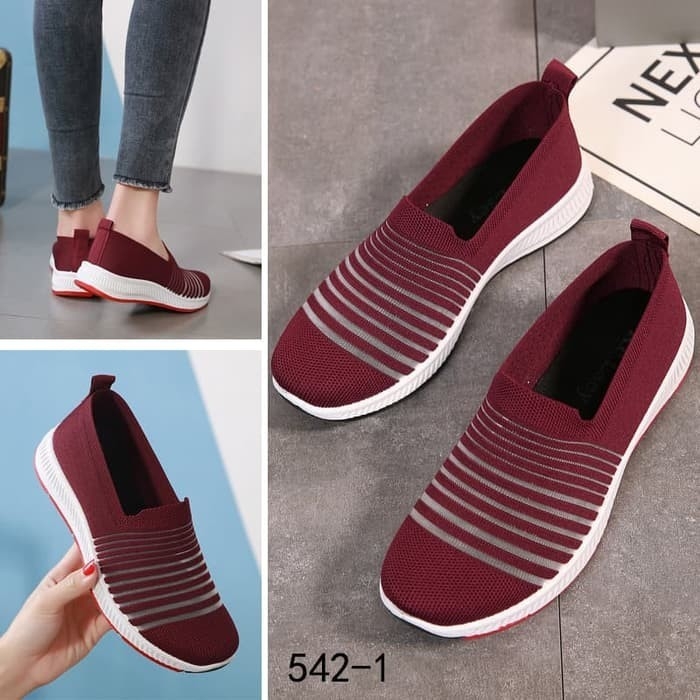 Sepatu Slip On Zebra 542 Maroon