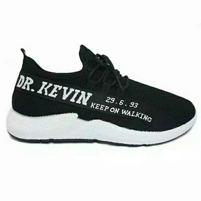 Sepatu Sneakers DR KEVIN 2
