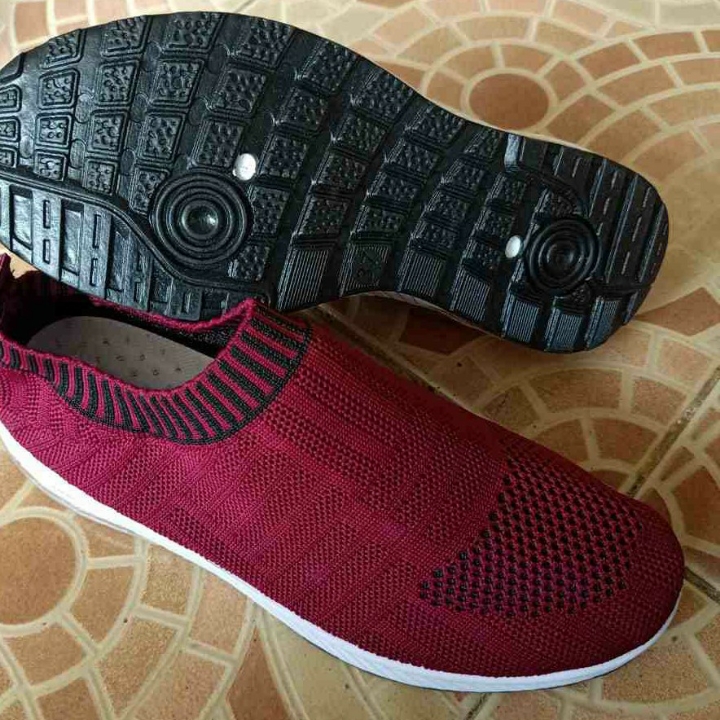 Sepatu Sport Cewek