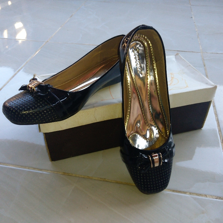 Sepatu Wanita Brococo Size 37