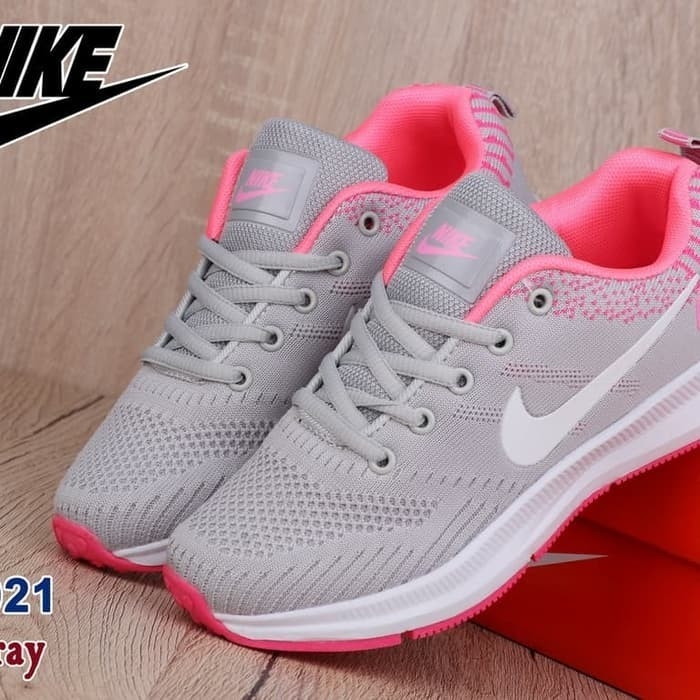 Sepatu Wanita Nike Jogging SW - Abu