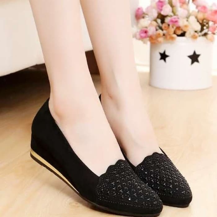 Sepatu Wedges Manik VM09 Hitam