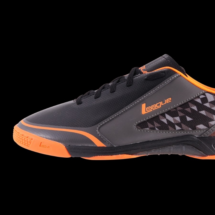 Sepatu futsal league 2
