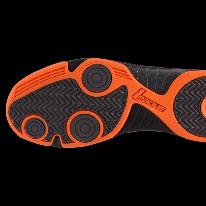 Sepatu futsal league 4