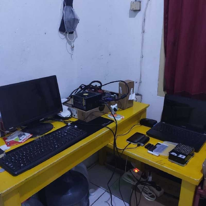 Servis Komputer Laptop Smartphone