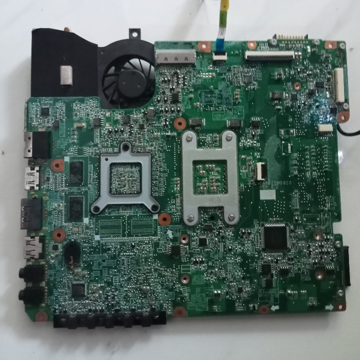 Servis Motherboard Laptop 3