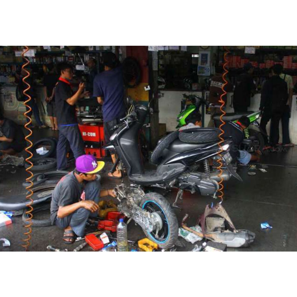 Servis Motor Dan Mobil