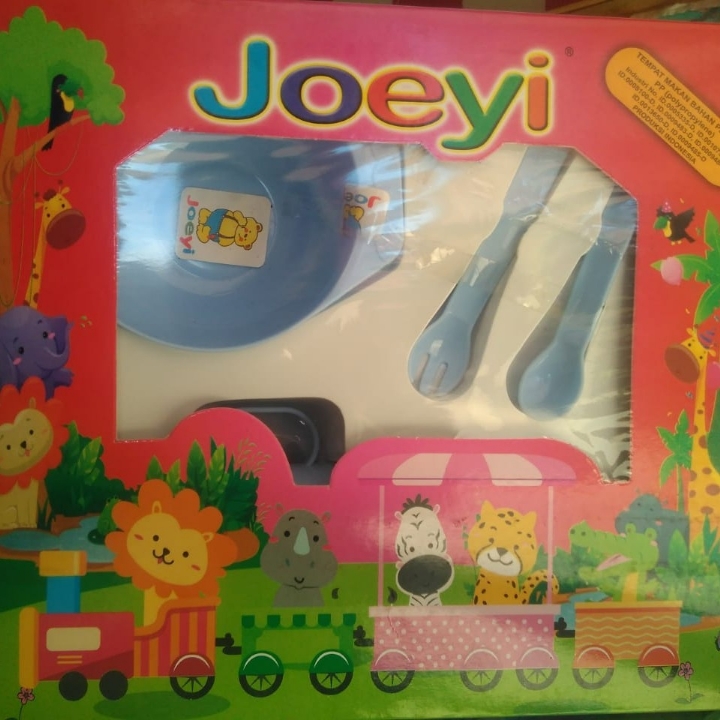 Set Alat Makan Bayi