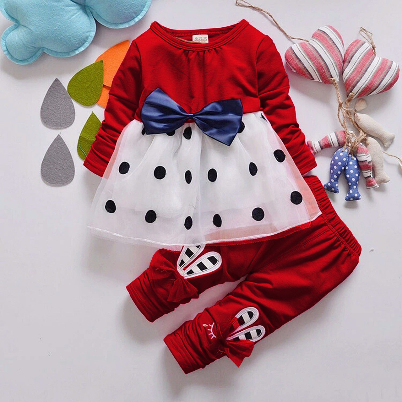 Set Ribbon Rok Putih Warna Merah Kisaran Usia 3-5tahun