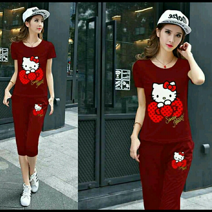 Setelan Hello Kitty Maroon