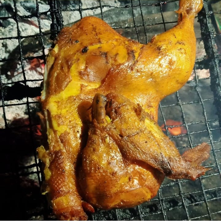 Setengah Ekor Ayam Pangang Sambal Jawa