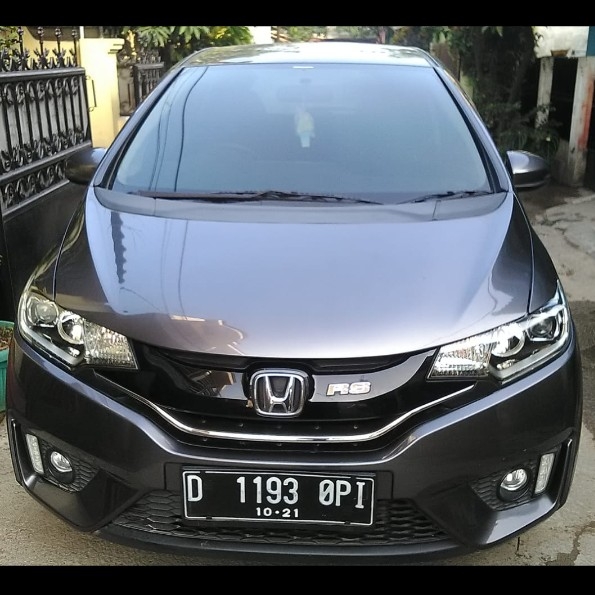 Sewa Honda Jazz RS MT