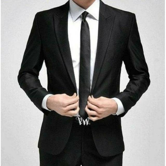 Sewa Jas Pria Slim Fit