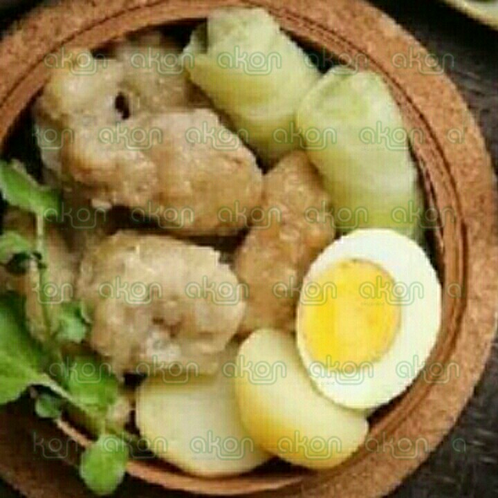Siomay Bumbu Kacang