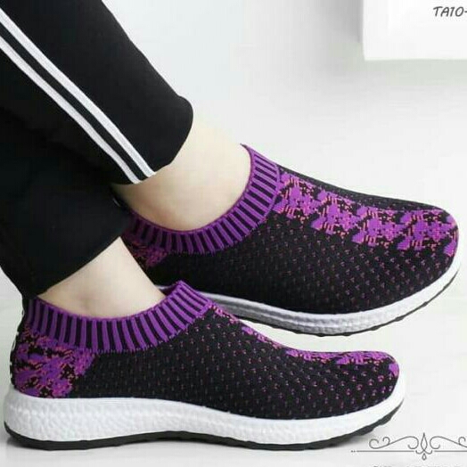 Slip On Sp09 Hitam Ungu