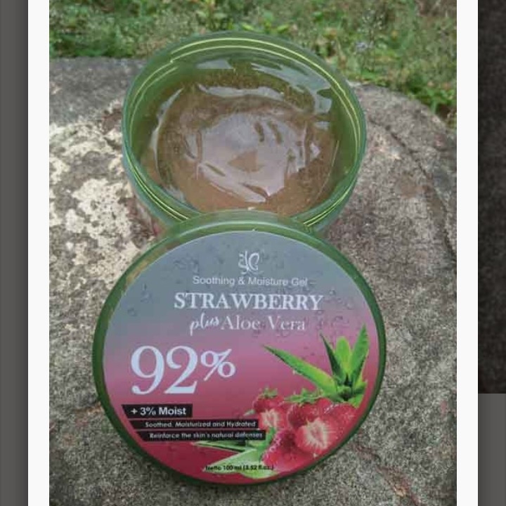 Soothing Gel Aloevera Plus Strawberry BPOM