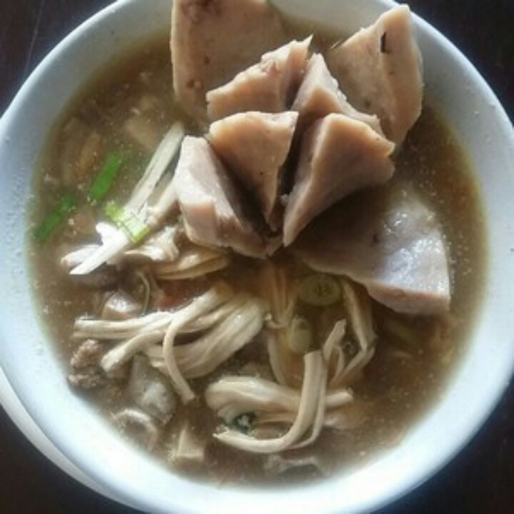 Sop Ayam Campur Bakso