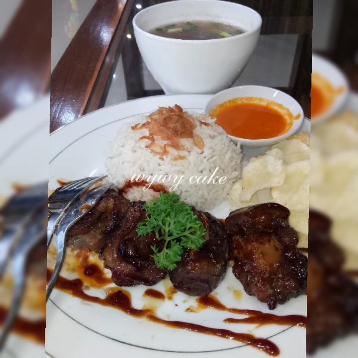 Sop Buntut Bakar BBQ 