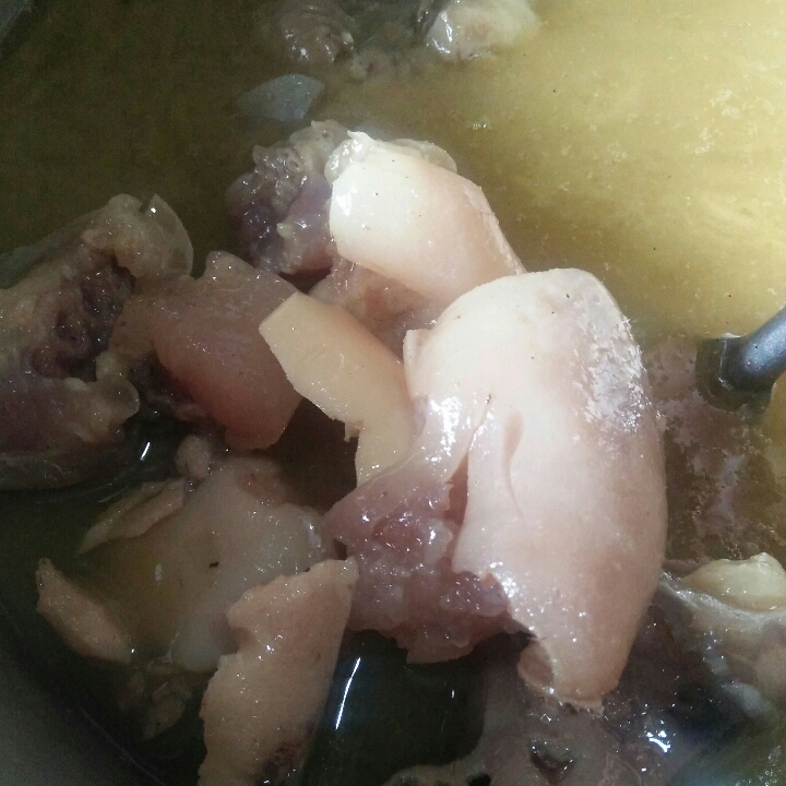 Sop Kaki Sapi Mantul