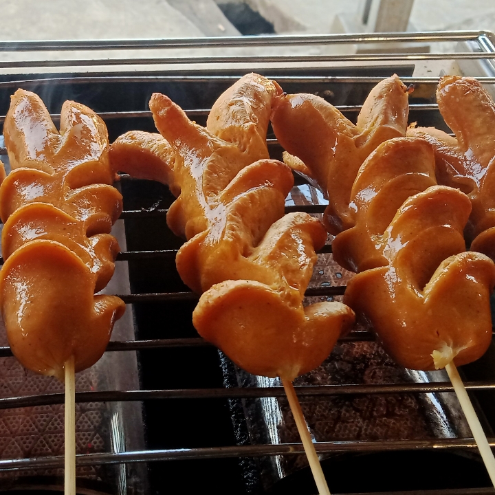 Sosis Bakar Besar