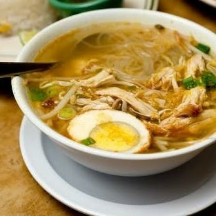 Sop Atau Soto Ayam