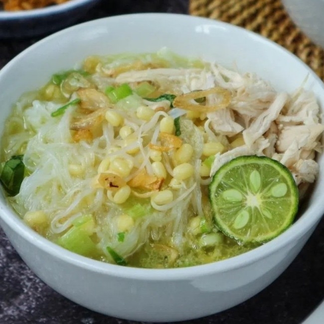 Soto Ayam Bening Nasi