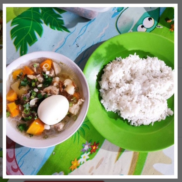 Soto Ayam dan Nasi