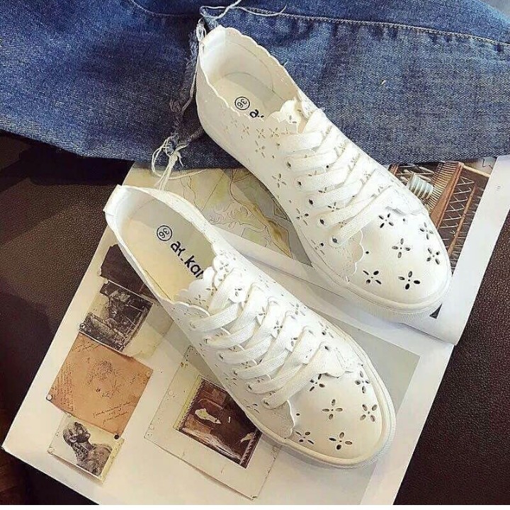 Sp036 White