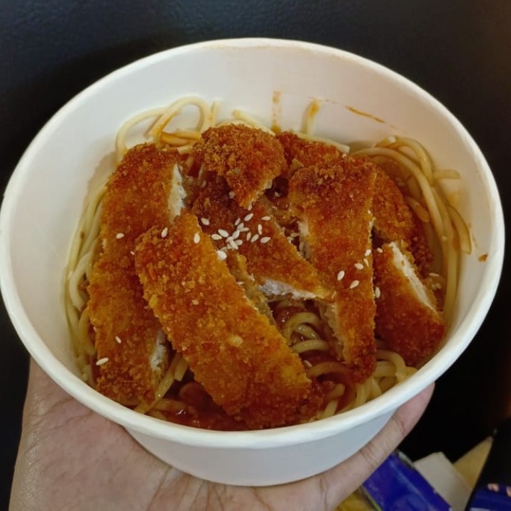 Spagethi Katsu