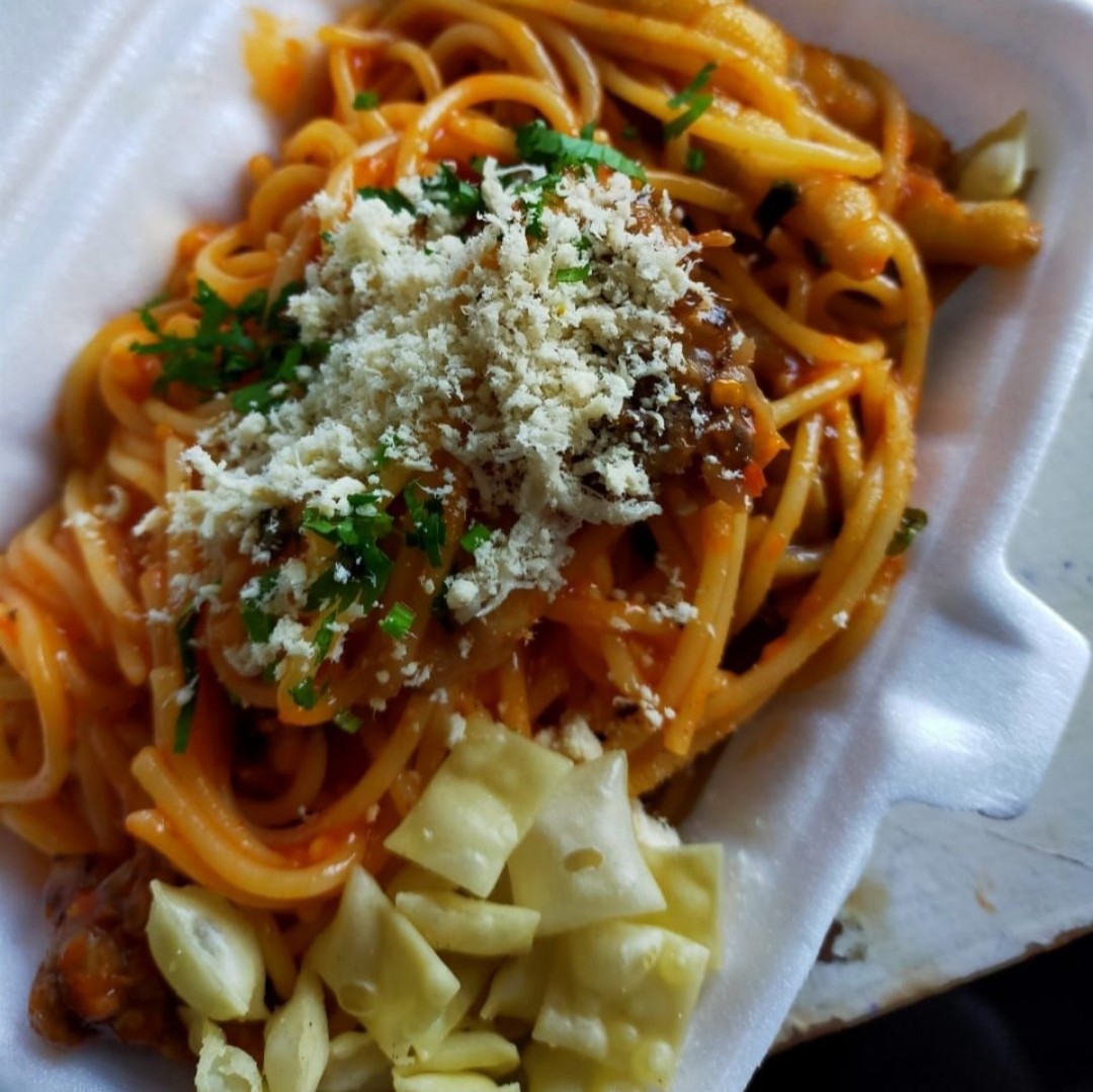 Spageti Komplit