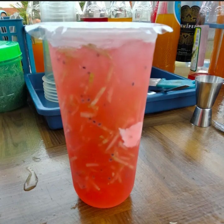 Strawberi