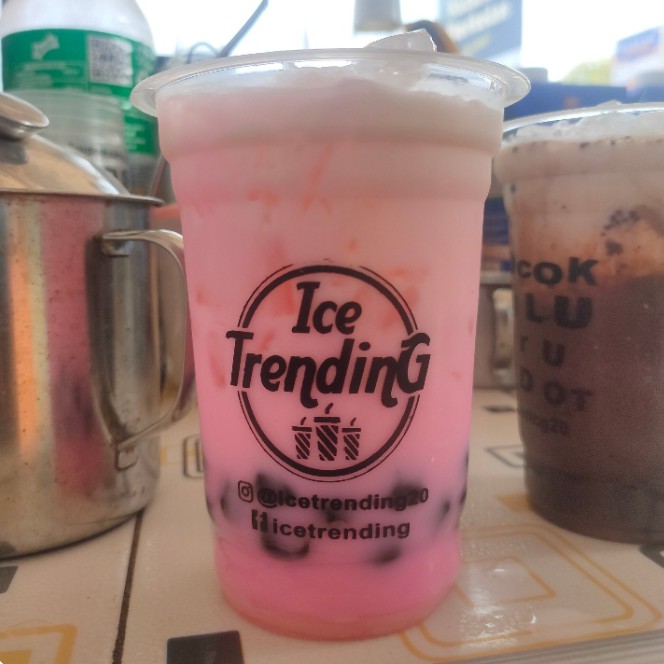 Strawberry Boba