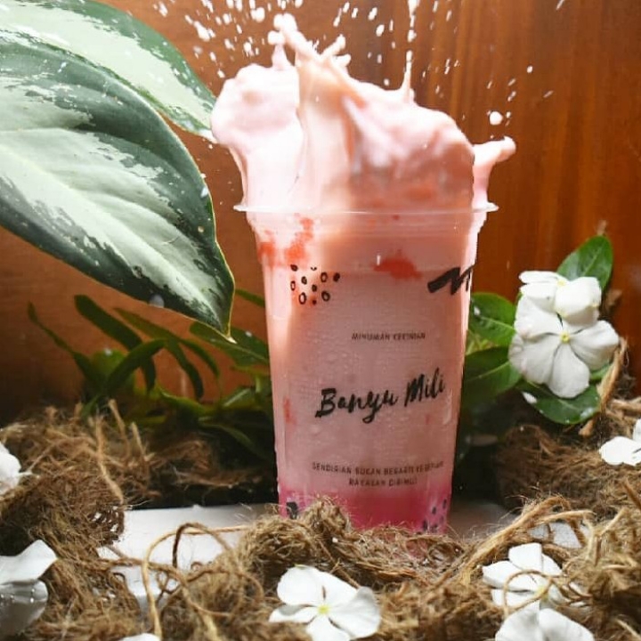 Strawberry Milk