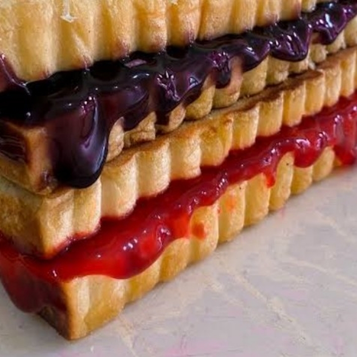 Stroberry Dan Blueberry