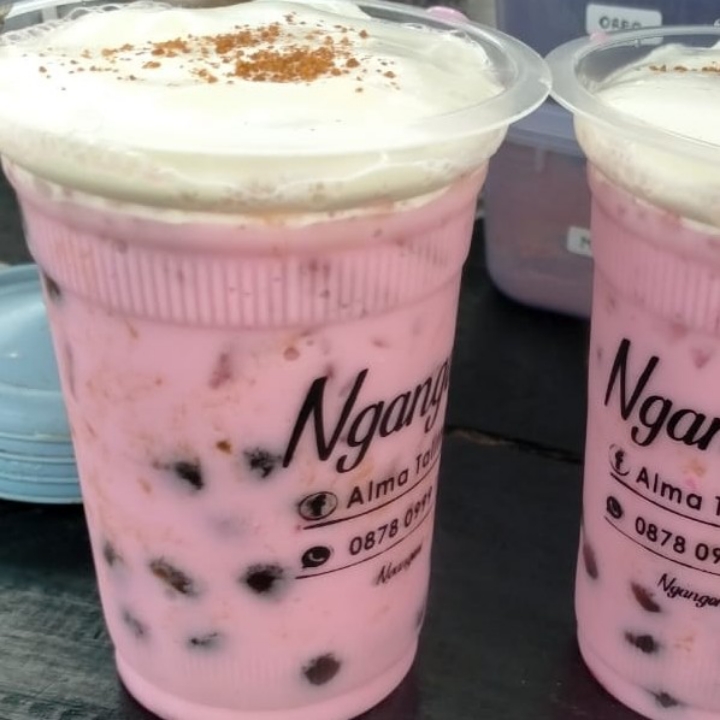 Strowbery Cheese Boba Biasa