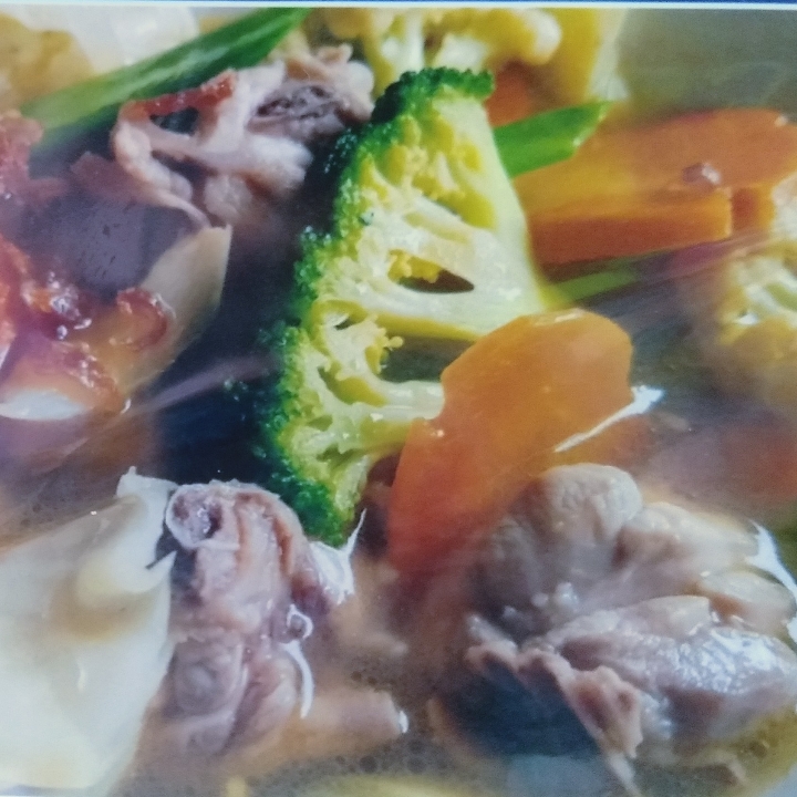 Sup Ayam dan Seafood