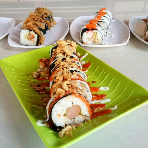 Sushi Roll Megumi