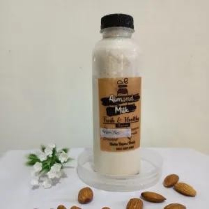 Susu Almond dengan Rasa Vanilla 250 ml