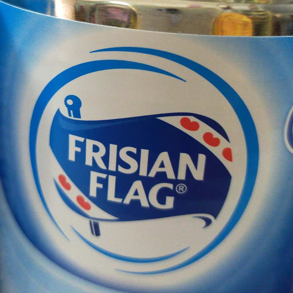 Susu Bendera Kaleng