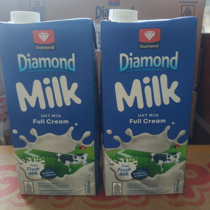 Susu UHT Diamond Full cream