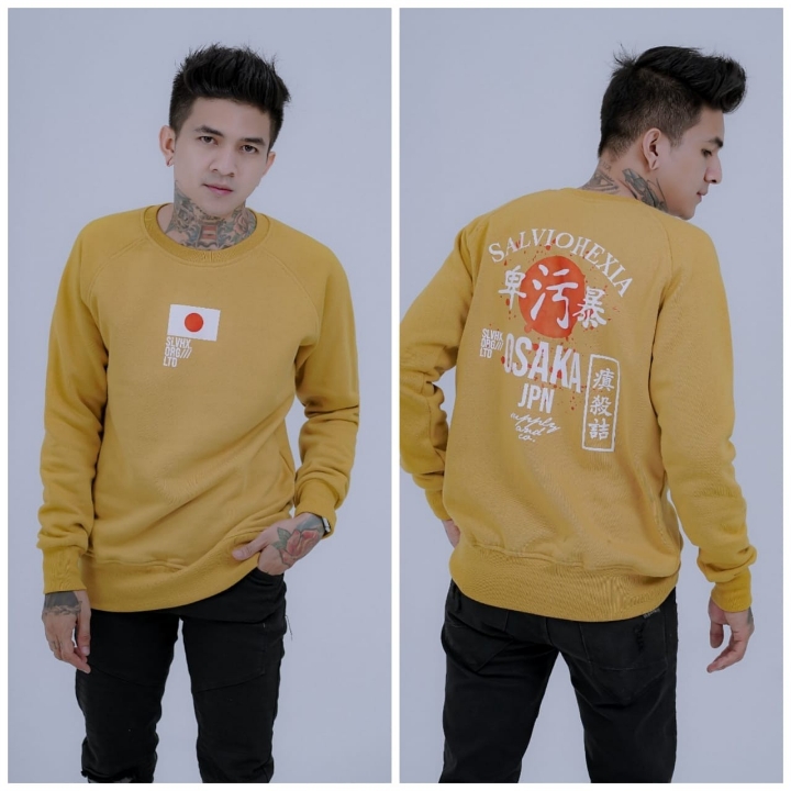 Sweater 4
