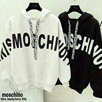 Sweater moschino