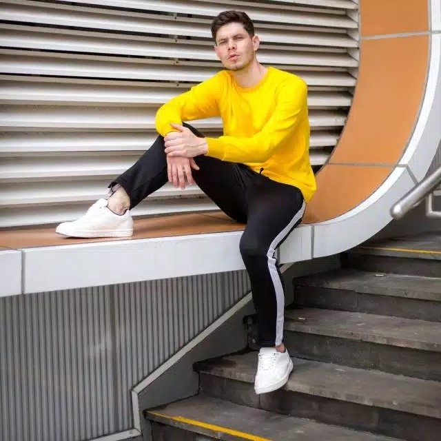 Sweater polos basic pria wanita 3