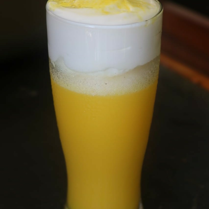 Sweet Manggo Float
