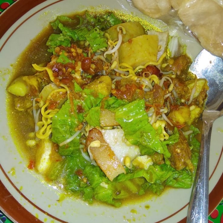 TAHU CAMPUR