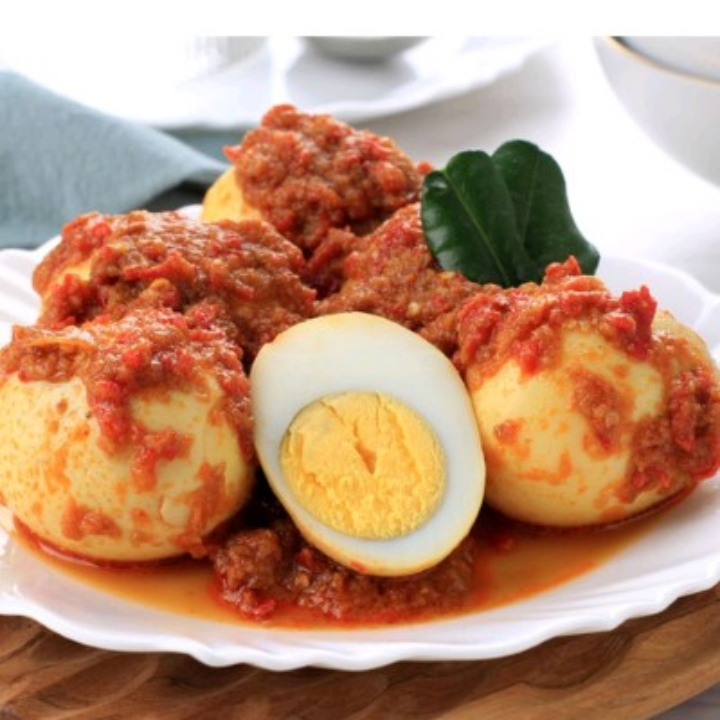 TELUR GORENG BALADO 