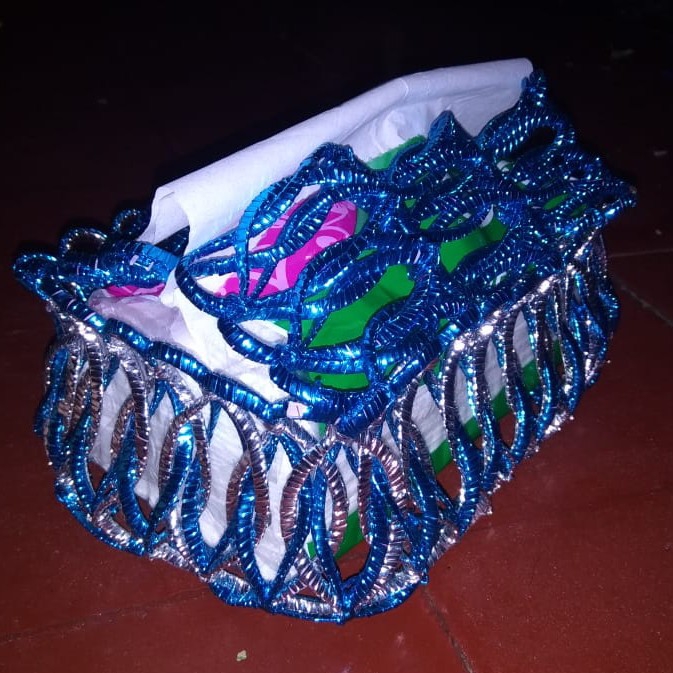 TEMPAT TISU