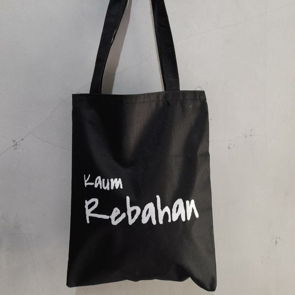 TOTEBAG HITAM