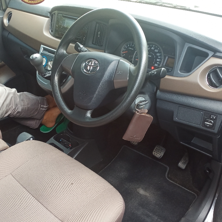 TOYOTA CALYA MT 2018 4